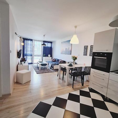 Apartament Centrum Jana Pawla II Warsaw Exterior photo